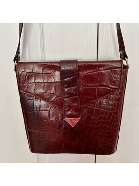 Mateus Brown Leather Shoulder Bag Adjustable Strap Made in Italy
